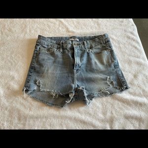 frame Jean shorts